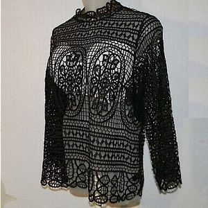 NWOT Crochet lace zip up blouse